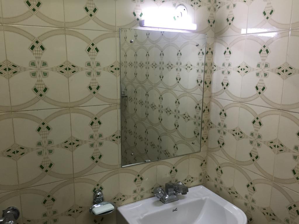 Nalanda Tulip Apartment Kolkata Bagian luar foto