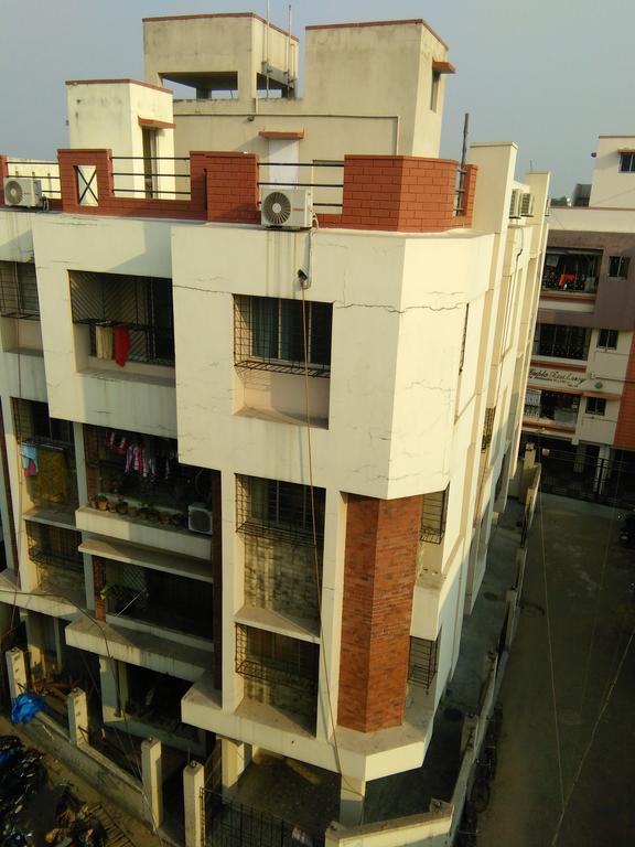 Nalanda Tulip Apartment Kolkata Bagian luar foto
