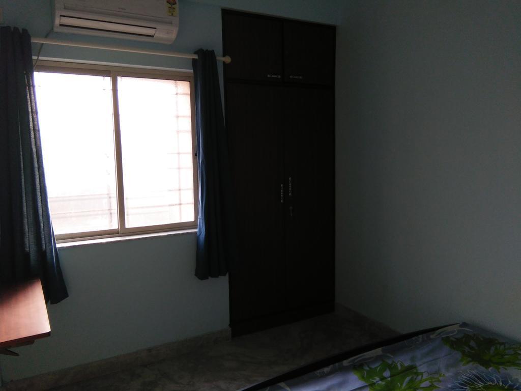 Nalanda Tulip Apartment Kolkata Bagian luar foto