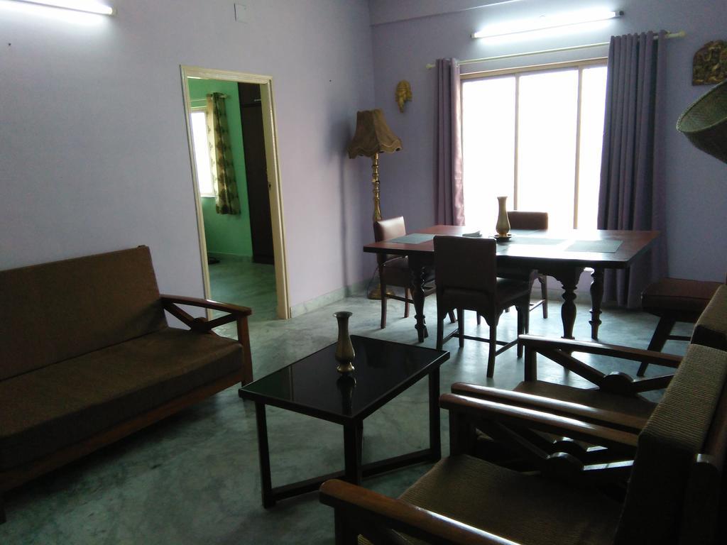 Nalanda Tulip Apartment Kolkata Bagian luar foto